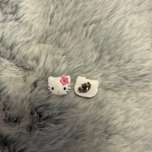 hello kitty earrings